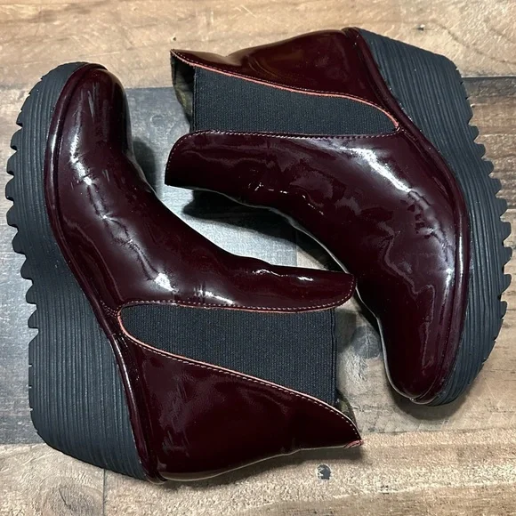 Fly London Yoss Wedge Boots - Picture 2 of 10